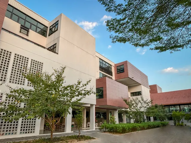 อาคารเรียนโรงเรียนเทศบาลหลังสวนชุมพรอุปถัมภ์