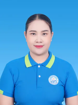 นางสาวเบญจรัตน์ จันทร์ธรรม - ครูผู้สอนระดับปฐมวัย