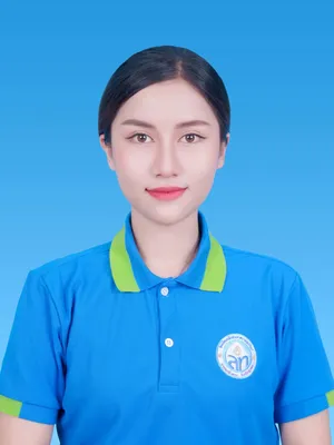 นางสาวกชา สว่างจันทร์ - ครูผู้สอนระดับประถมศึกษา